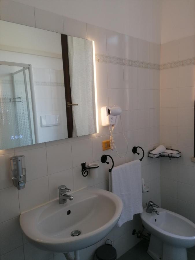 Casa Laghetto Villa Castellaro  Ngoại thất bức ảnh